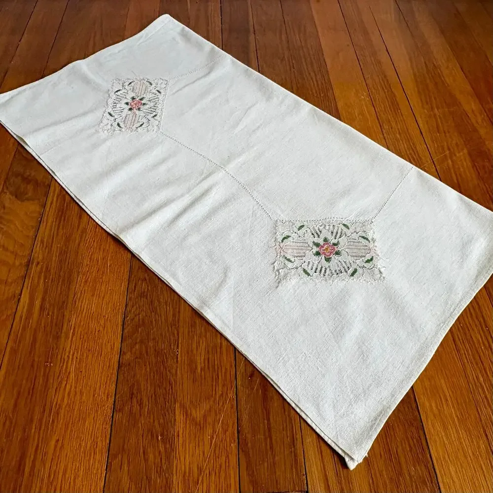 Vintage Cotton Cutwork Table Topper, Floral Embroidery 26.5x28